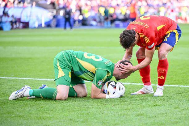 1718491455205086452.jpg 2157101479-612x612.jpg